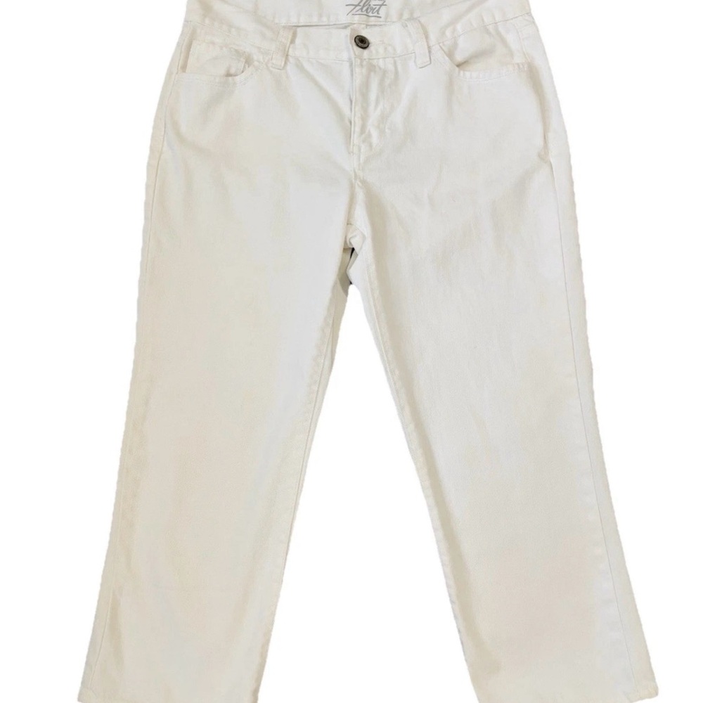 Old Navy The Flirt White Jean Capris Cropped Pants Denim Sz 4 Straight Leg Pant